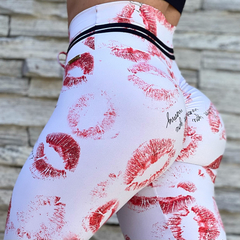 LEGGING EMPINA BUMBUM RED KISS WHITE EXCLUSIVA - comprar online