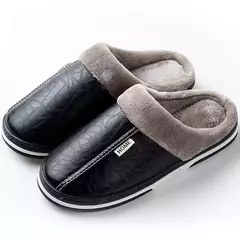 [OUTLET] PANTUFA FORRADA COM PELOS | LEATHER® - comprar online