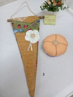 Porta tesoura com alfineteiro flor para 3 tesouras - loja online