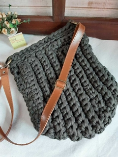 Alça para bolsa de crochê fio de malha couro eco 125 x 2 cm - comprar online