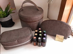 Kit bolsa para difusor Doterra Pétala+1 modelo necessaire castanho