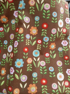 Tecido importado estampado Primavera com Flores tricoline 50 x 50 cm