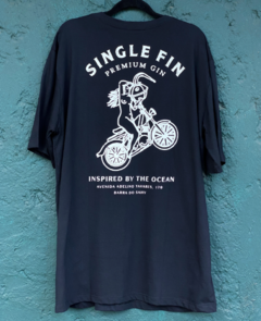 Camiseta Preta Moto • SF - Single Fin Gin