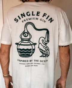 Camiseta Off White Alambique • SF - Single Fin Gin