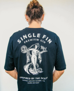 SF + Camiseta Preta - Single Fin Gin
