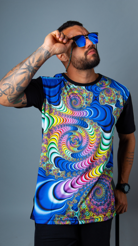 Camiseta Ondas Psicod licas Azuis RAVEUP