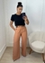 Calça Pantalona Dominique na internet