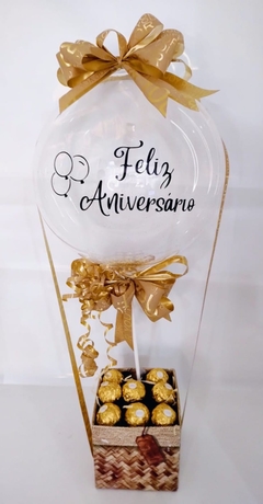 Balão "Feliz Aniversário" com Ferrero Rocher
