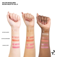 Imagen de **PRE ORDEN** PATRICK TA • Major Headlines Blush & Highlighter Palette Vol II