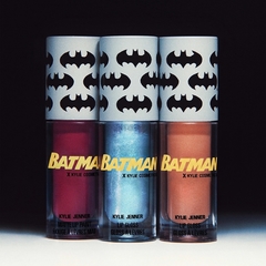 **PRE ORDEN** KYLIE BATMAN LIP SET - tienda en línea