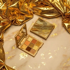 Gold Obsessions Eyeshadow Palette •Huda Beauty