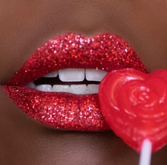 **PRE ORDEN**Stay Golden Cosmetics - Glitter Lip Kit✨ - comprar en línea