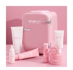 Imagen de **PRE-ORDEN**KYLIE SKIN MINI FRIDGE