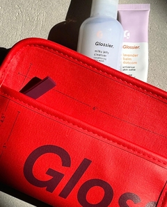 **PRE-ORDER ** Glossier- Mini Beauty Bag