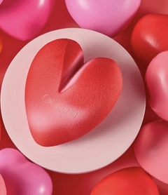 **PRE-ORDEN** Colourpop- NEW ❤️color-changing heart blending sponge❤️ - Beauty Glam by Kar