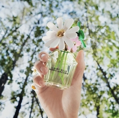 **PRE ORDEN** Marc Jacobs Fragrances -Daisy Wild Eau de Parfum en internet