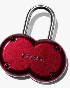 **PRE ORDEN** Glossier - Cherry Lock *Preorder* - tienda en línea