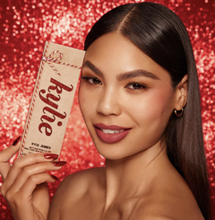 **PRE ORDEN** Kylie Cosmetics- holiday collection matte lip kit - Beauty Glam by Kar