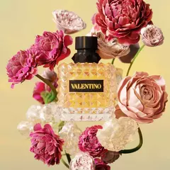 **PRE ORDEN** Valentino- Donna Born in Roma Travel Spray Perfume Discovery Set - comprar en línea