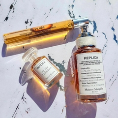**PRE ORDEN** Maison Margiela- 'REPLICA' By The Fireplace Gift Set - Beauty Glam by Kar