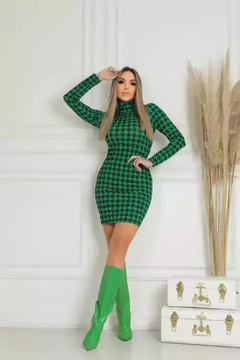 Vestido Midi Gola Alta Manga Longa Pied De Poule Preto Com Verde na internet