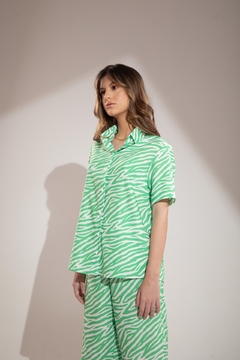 Camisa Eloah - Zebra Print Verde - comprar online