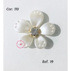 Florzinha de Acrilico 35mm Ref.19 - comprar online