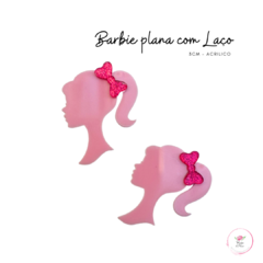 Aplique Barbie Plana com Laço Acrílico 3cm (2 unidades)