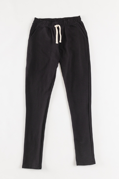 Pantalon negro hotsell chupin hombre