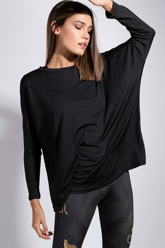 REMERA BLACK SILK