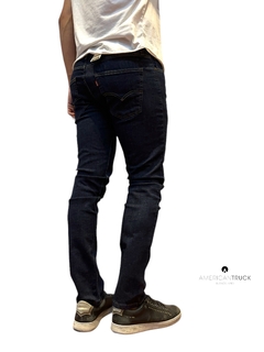 Jean Levis 511 Slim Fit Rinse en internet