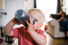 Imagen de Vaso De Transición Straw Cup 260 ml Tommee Tippee