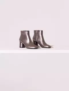 BOTA MIA (JAZMIN CHEBAR) - comprar online