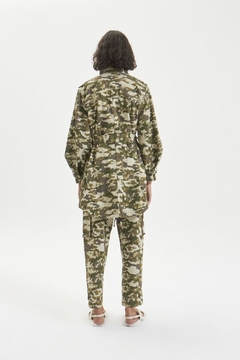PARKA FLUX (MARIA CHER) en internet