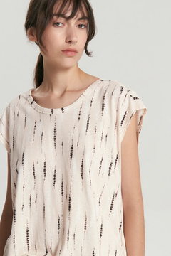 REMERA ALEGRA (MARIA CHER) - comprar online