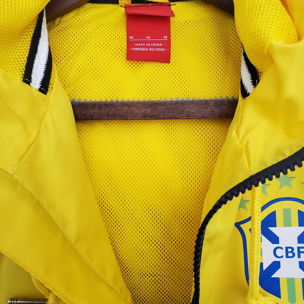 Blusa Corta Vento Sele o Brasileira Nike Masculina Amarelo e Azul