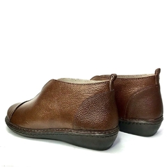 Bota em Couro Preta J.Gean, Ref. EN 004. - Myky Store