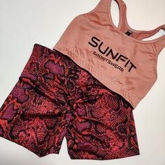 SHORT con FRUNCE + CORTE V "REPTIL RED" - SUNFIT Sportswear