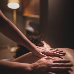 Vale Presente: Massagem + Benefícios das Cores | Leitura Corporal - comprar online