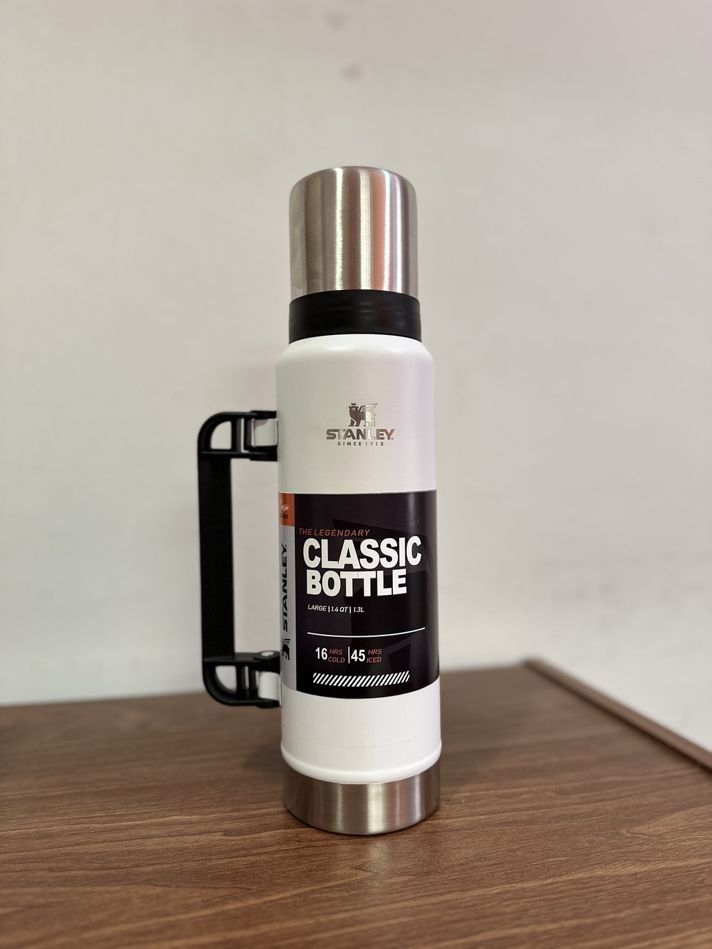 Termo Stanley Classic Blanco 1.3 litros