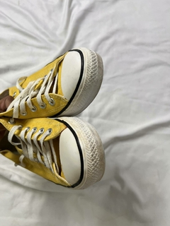 Converse Amarelo - N 40