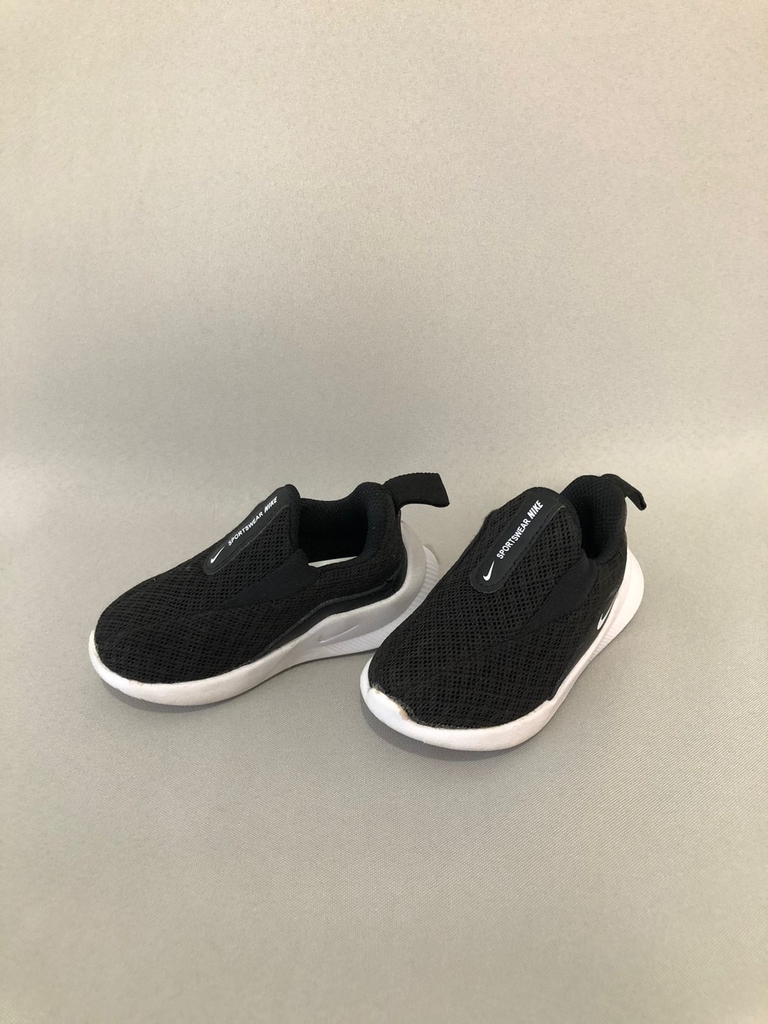 T nis Infantil Nike Viale Preto