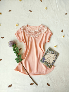 blusa rosa com renda e perolas boneca - P