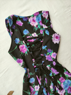 Vestido vintage midi floral preto/roxo de botões - M/G - Themargare