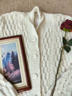 Imagem do Sueter cardigã tricot feminino off white vintage- G