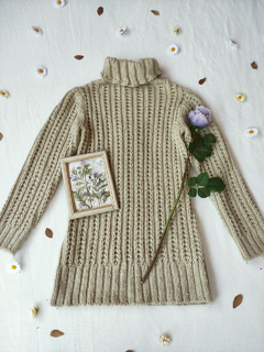 Suéter tricot vintage bege alongado - M na internet