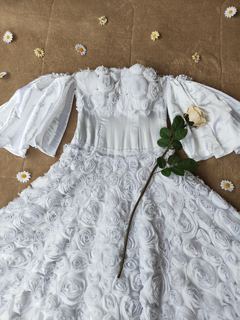 Vestido noiva rosas tule e voil branco cetim - P/PP - comprar online