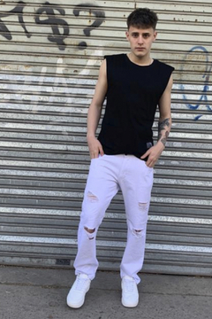 Jean MoM blanco rigido con roturas