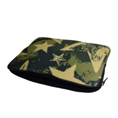 FUNDA P/ NOTEBOOK 13" VERDE CAMO STAR en internet