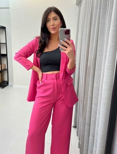 BLAZER LAURA ZAHI na internet